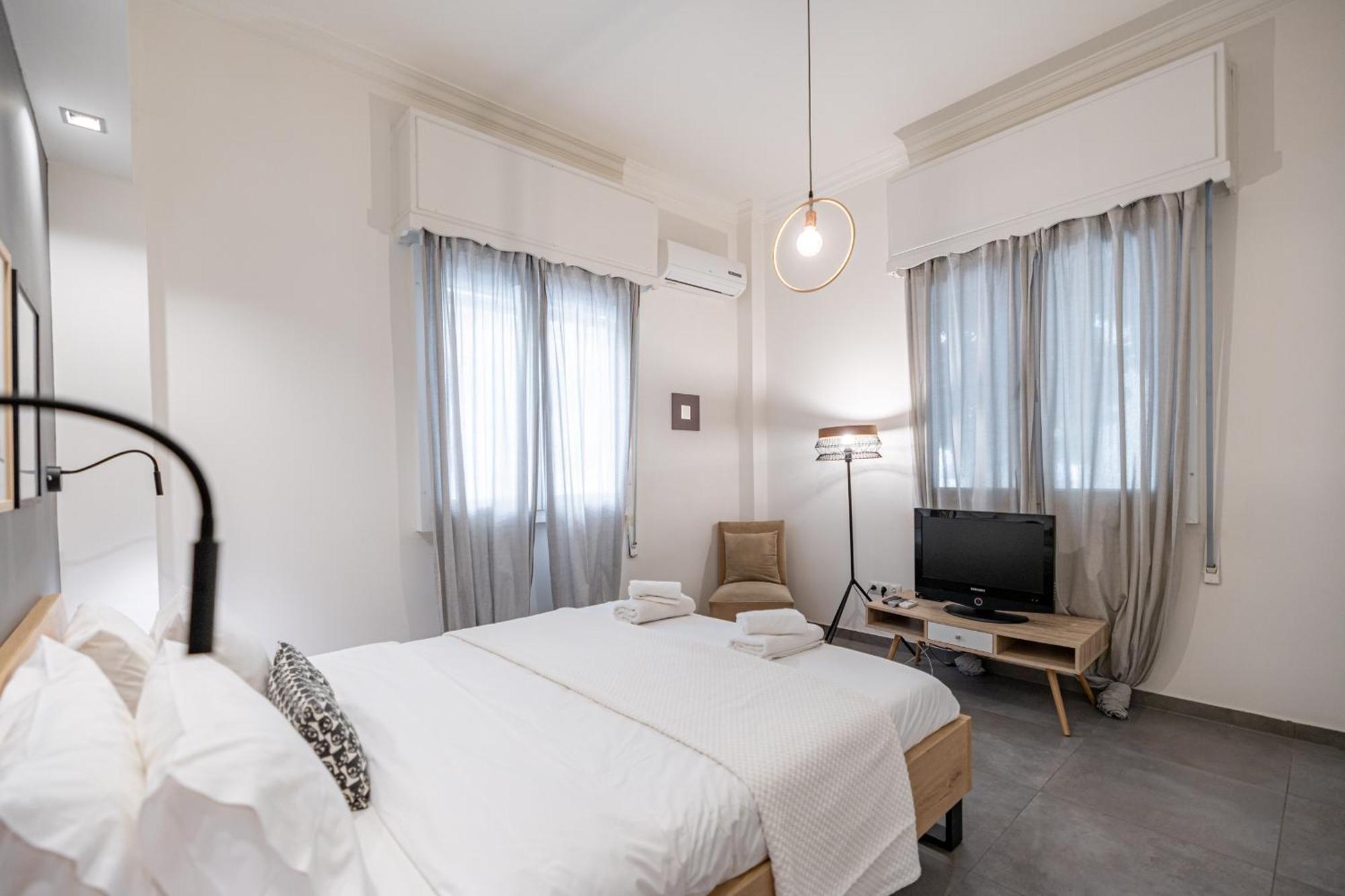 Ports Crossroad C Appartement Piraeus Buitenkant foto
