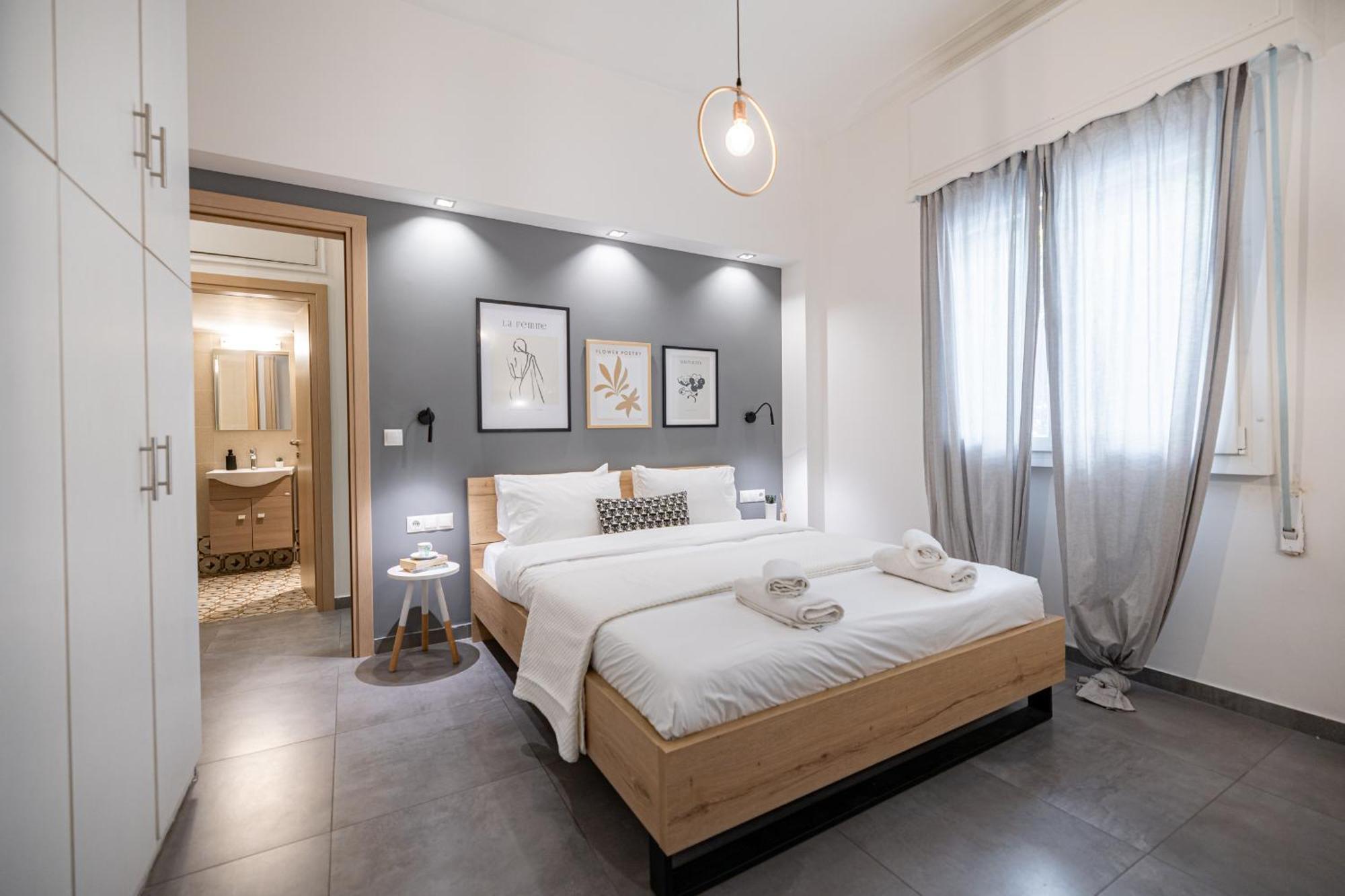 Ports Crossroad C Appartement Piraeus Buitenkant foto