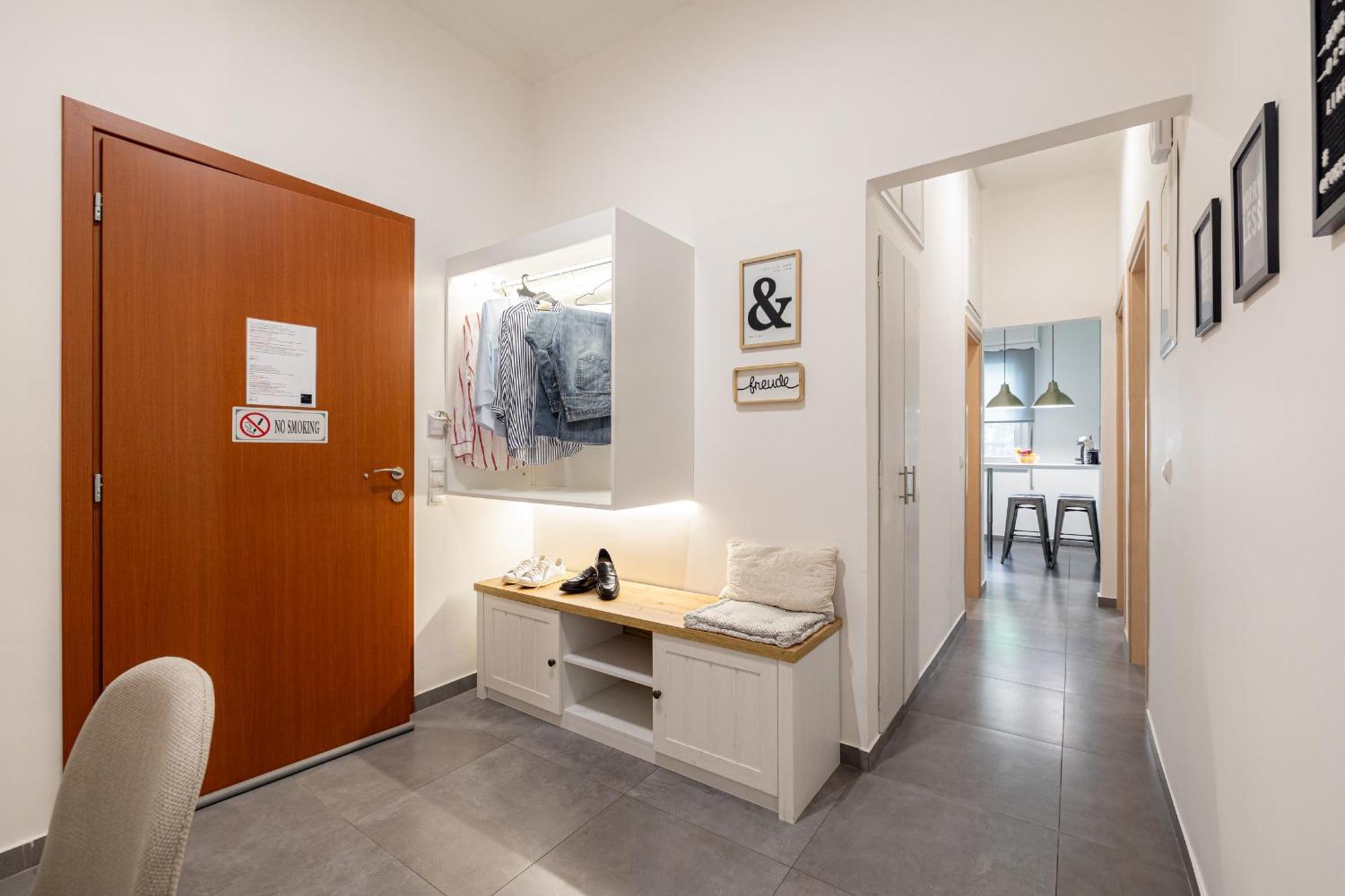 Ports Crossroad C Appartement Piraeus Buitenkant foto