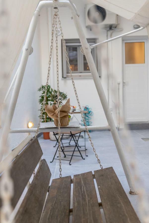 Ports Crossroad C Appartement Piraeus Buitenkant foto